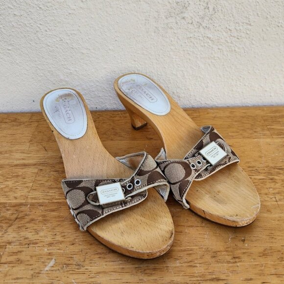 Y2K Coach Monogram Juliet Kitten Heels - Picture 4 of 12